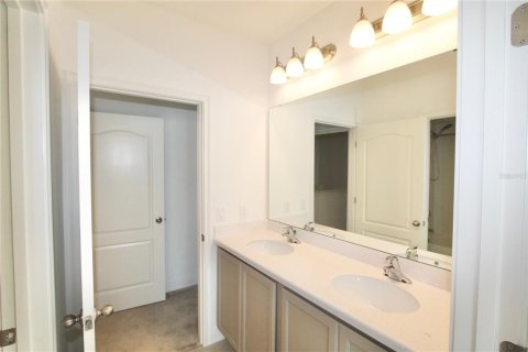 Adosado en alquiler en Apopka, Florida, 3 dormitorios, 200.76 m2 № 1915328 - foto 29