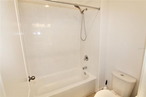 Adosado en alquiler en Apopka, Florida, 3 dormitorios, 200.76 m2 № 1915328 - foto 30
