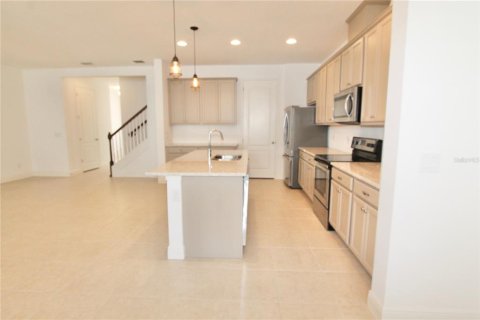 Adosado en alquiler en Apopka, Florida, 3 dormitorios, 200.76 m2 № 1915328 - foto 13