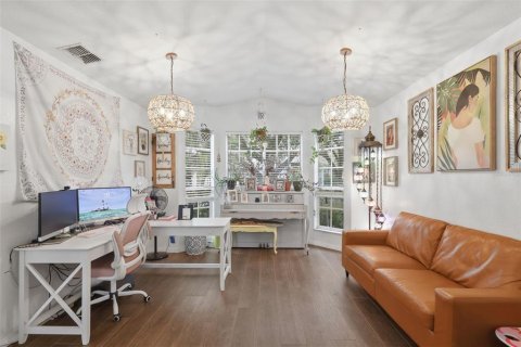 Villa ou maison à vendre à Orlando, Floride: 4 chambres, 246.75 m2 № 2157541 - photo 6