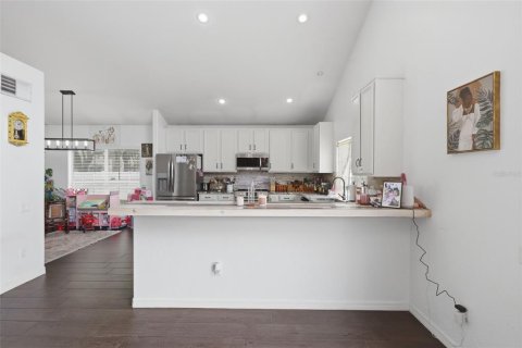 Villa ou maison à vendre à Orlando, Floride: 4 chambres, 246.75 m2 № 2157541 - photo 11