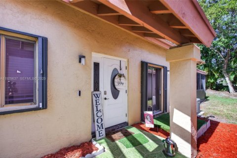 Casa en venta en Coconut Creek, Florida, 2 dormitorios, 130.34 m2 № 2034178 - foto 22