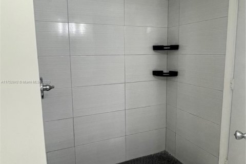 Touwnhouse à vendre à Weston, Floride: 4 chambres, 161.37 m2 № 1962235 - photo 18