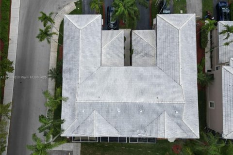 Touwnhouse à vendre à Weston, Floride: 4 chambres, 161.37 m2 № 1962235 - photo 3