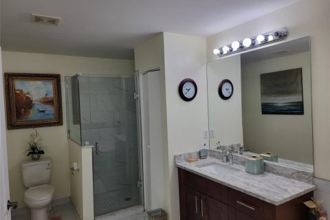 Купить виллу или дом в Ройял-Палм-Бич, Флорида 2 комнаты, 233.37м2, № 2082809 - фото 10