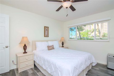 Condo in Clearwater, Florida, 1 bedroom  № 1838838 - photo 6
