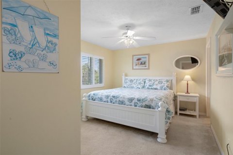 Condo in Crystal River, Florida, 2 bedrooms  № 1638053 - photo 26