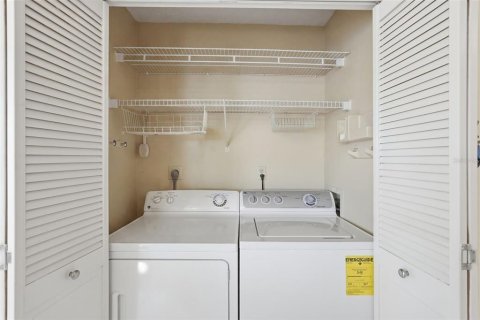 Copropriété à vendre à Saint Petersburg, Floride: 2 chambres, 99.41 m2 № 2432655 - photo 16