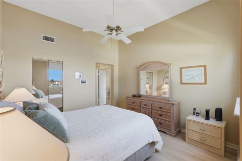 Copropriété à vendre à Saint Petersburg, Floride: 2 chambres, 99.41 m2 № 2432655 - photo 28