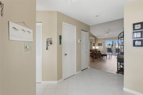 Copropriété à vendre à Saint Petersburg, Floride: 2 chambres, 99.41 m2 № 2432655 - photo 7