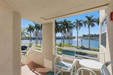 Copropriété à vendre à Saint Petersburg, Floride: 2 chambres, 99.41 m2 № 2432655 - photo 5