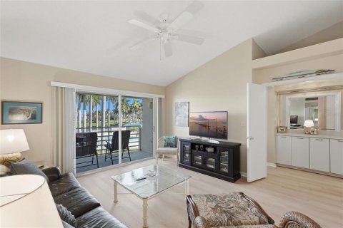 Copropriété à vendre à Saint Petersburg, Floride: 2 chambres, 99.41 m2 № 2432655 - photo 19