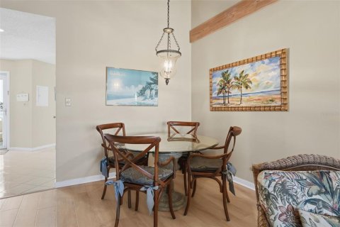 Copropriété à vendre à Saint Petersburg, Floride: 2 chambres, 99.41 m2 № 2432655 - photo 18