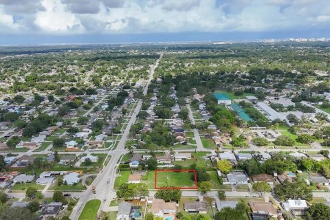 Land in Sarasota, Florida № 1782868 - photo 1