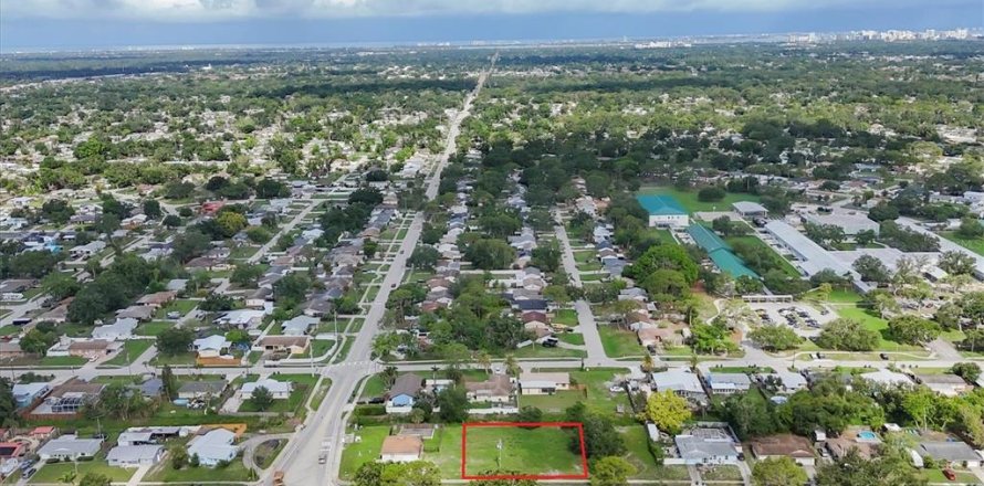 Land in Sarasota, Florida № 1782868