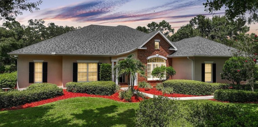 House in Arcadia, Florida 3 bedrooms, 249.26 sq.m. № 1899723