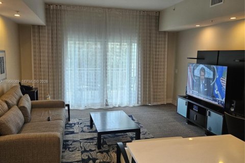 Condo in Doral, Florida, 1 bedroom № 2153778 - photo 5