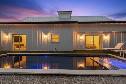 House in Holmes Beach, Florida 4 bedrooms, 202.99 sq.m. № 2125629 - photo 15