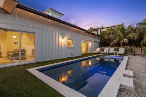 House in Holmes Beach, Florida 4 bedrooms, 202.99 sq.m. № 2125629 - photo 7