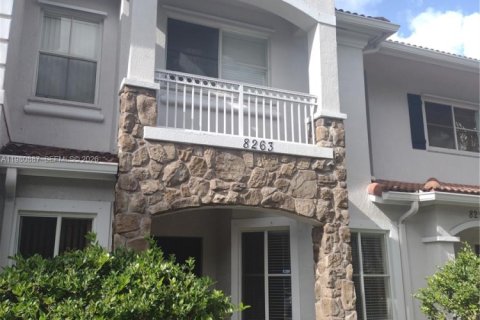 Touwnhouse à Miramar, Floride 3 chambres, 121.33 m2 № 2090758