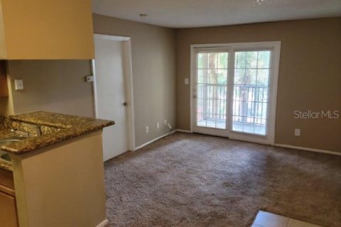 Condo in Altamonte Springs, Florida, 1 bedroom  № 1785489 - photo 14