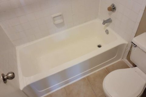 Condo in Altamonte Springs, Florida, 1 bedroom  № 1785489 - photo 15