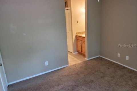 Condo in Altamonte Springs, Florida, 1 bedroom  № 1785489 - photo 17