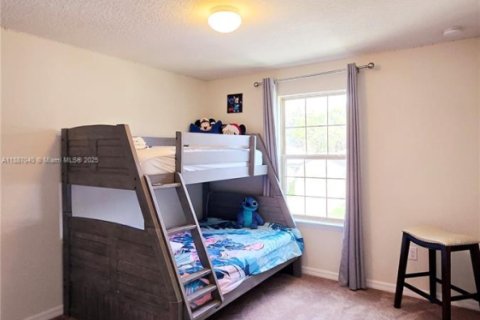 Снять в аренду виллу или дом в Киссимми, Флорида 3 спальни, 228.82м2, № 1933695 - фото 15