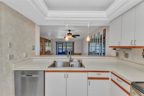 Condo in Punta Gorda, Florida, 2 bedrooms  № 1576591 - photo 7