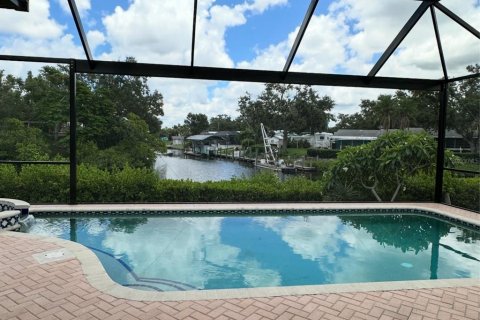 House in Bradenton, Florida 4 bedrooms, 210.61 sq.m. № 1880903 - photo 21