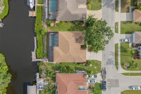 House in Bradenton, Florida 4 bedrooms, 210.61 sq.m. № 1880903 - photo 6