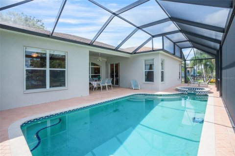 House in Bradenton, Florida 4 bedrooms, 210.61 sq.m. № 1880903 - photo 19