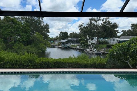 House in Bradenton, Florida 4 bedrooms, 210.61 sq.m. № 1880903 - photo 22