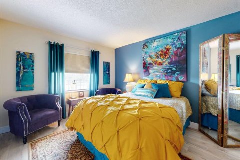 Condo in Titusville, Florida, 2 bedrooms  № 1716583 - photo 16