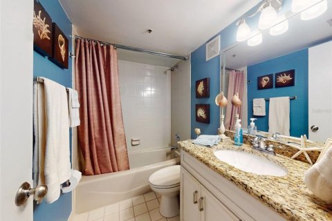 Condo in Titusville, Florida, 2 bedrooms  № 1716583 - photo 18