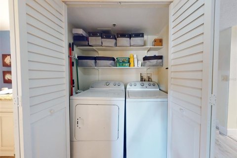 Condo in Titusville, Florida, 2 bedrooms  № 1716583 - photo 20