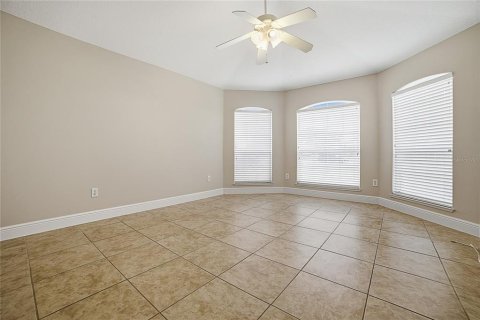 House in Wildwood, Florida 6 bedrooms, 395.58 sq.m. № 2226645 - photo 26
