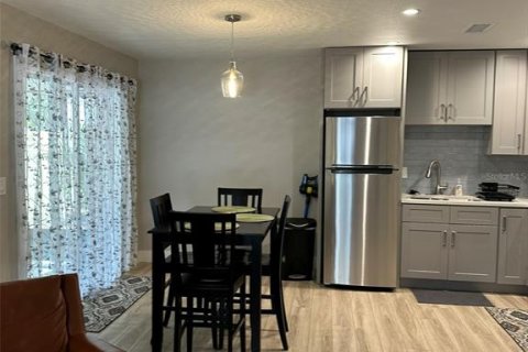 Commercial property in Bradenton, Florida 6 bedrooms, 221.11 sq.m. № 2155509 - photo 5