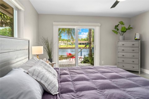 House in Wilton Manors, Florida 4 bedrooms, 204.76 sq.m. № 1841293 - photo 29