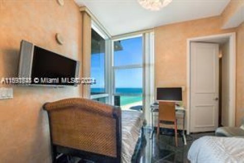 Copropriété à vendre à Sunny Isles Beach, Floride: 2 chambres, 129.04 m2 № 2037963 - photo 18