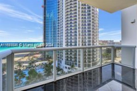 Copropriété à vendre à Sunny Isles Beach, Floride: 2 chambres, 129.04 m2 № 2037963 - photo 3