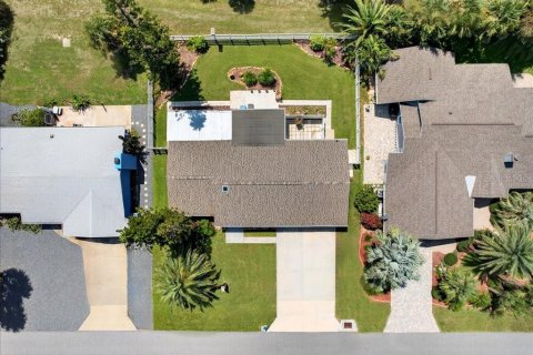 House in Flagler Beach, Florida 2 bedrooms, 106.65 sq.m. № 1909699 - photo 20