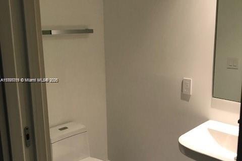 Condominio en venta en Miami, Florida, 1 dormitorio, 78.87 m2 № 1861155 - foto 5