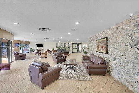 Condo in Sunrise, Florida, 1 bedroom  № 2080149 - photo 27