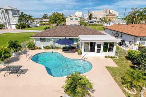 House in Hudson, Florida 3 bedrooms, 126.44 sq.m. № 1909802 - photo 4
