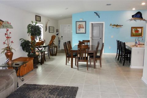 House in Bartow, Florida 4 bedrooms, 171.87 sq.m. № 1765995 - photo 9