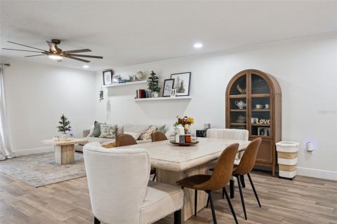 Villa ou maison à louer à Orlando, Floride: 4 chambres, 189.52 m2 № 2429145 - photo 8