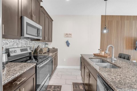 Touwnhouse à louer à Kissimmee, Floride: 4 chambres, 177.81 m2 № 2283906 - photo 23
