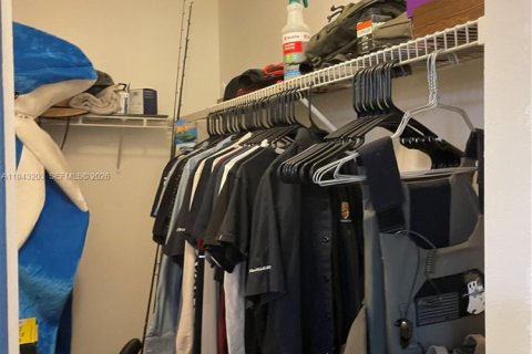 Touwnhouse à louer à Hollywood, Floride: 2 chambres, 115.29 m2 № 1999577 - photo 26