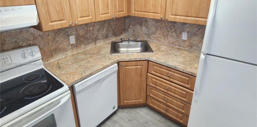 Appartement à Cutler Bay, Floride 1 chambre, 60.39 m2 № 1967686